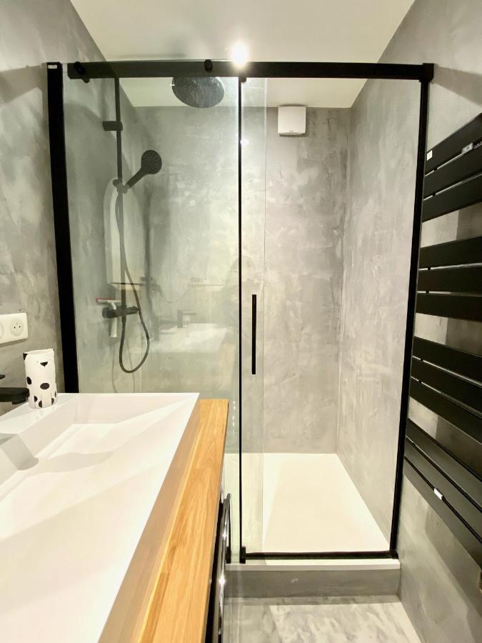 Acamar, Appartement En Front De Mer Avec Parking Privee Courseulles-sur-Mer Exteriör bild