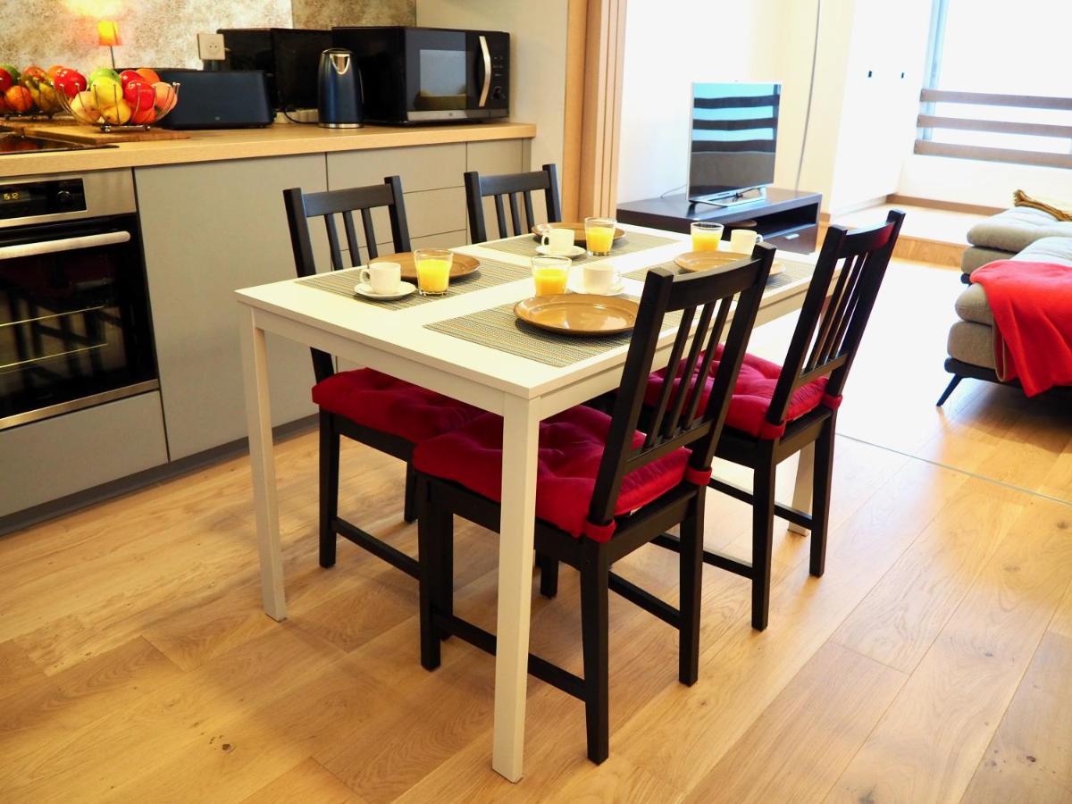 Acamar, Appartement En Front De Mer Avec Parking Privee Courseulles-sur-Mer Exteriör bild