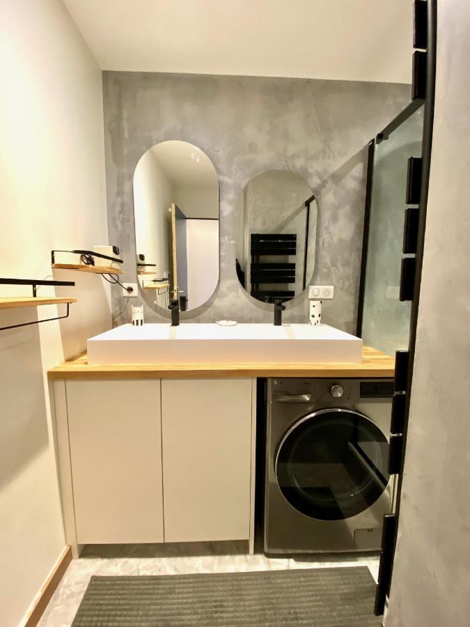 Acamar, Appartement En Front De Mer Avec Parking Privee Courseulles-sur-Mer Exteriör bild